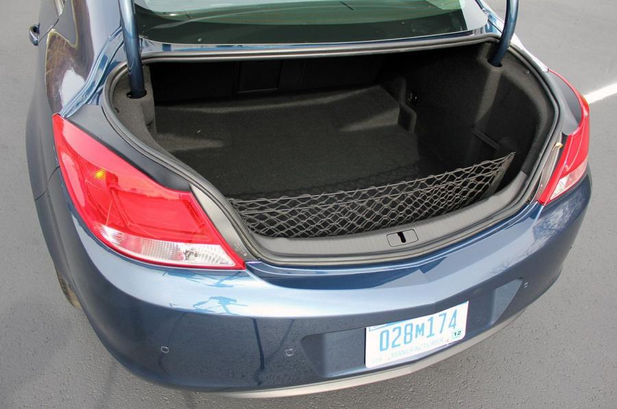  Buick Regal CXL 2011 года  (фото 7 из 47)